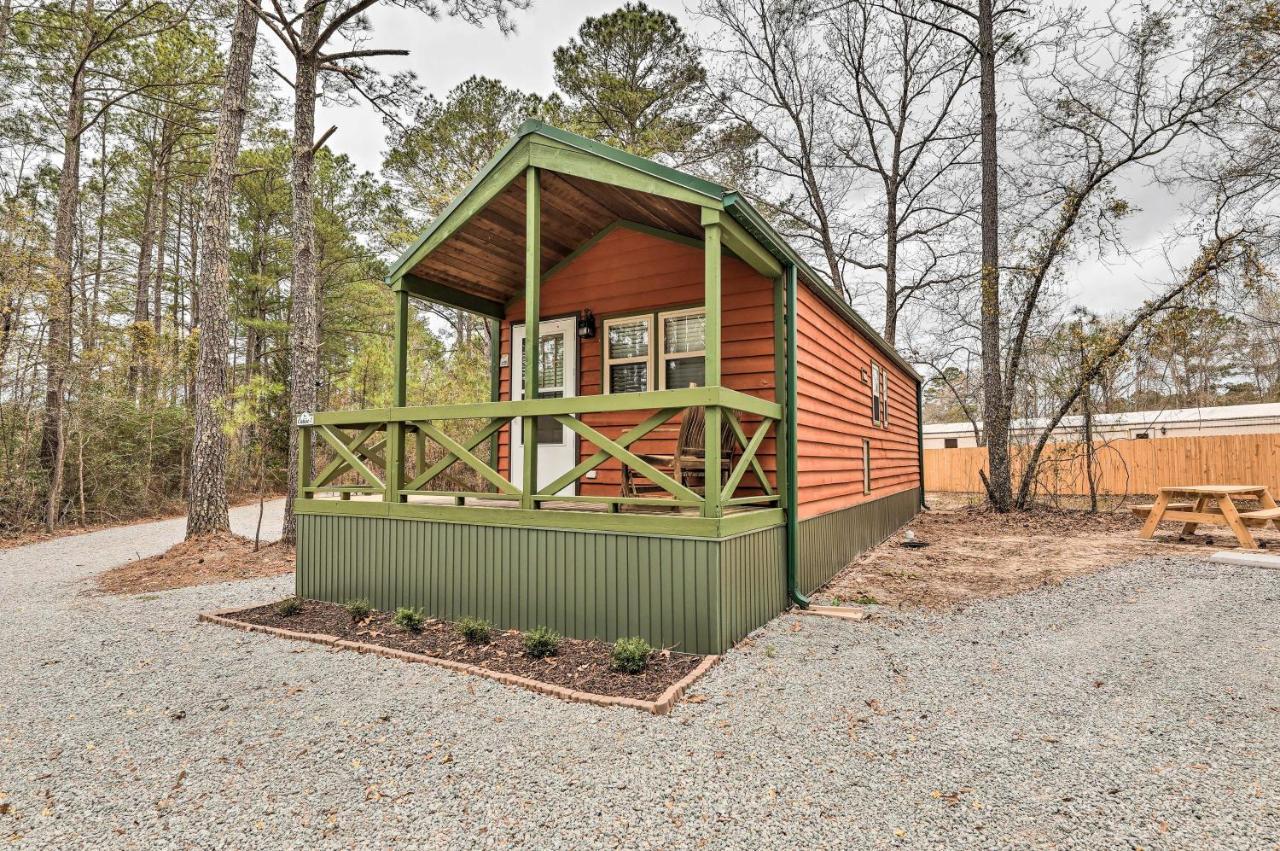 Charming New Bern Log Cabin - Pets Welcome! Eksteriør billede
