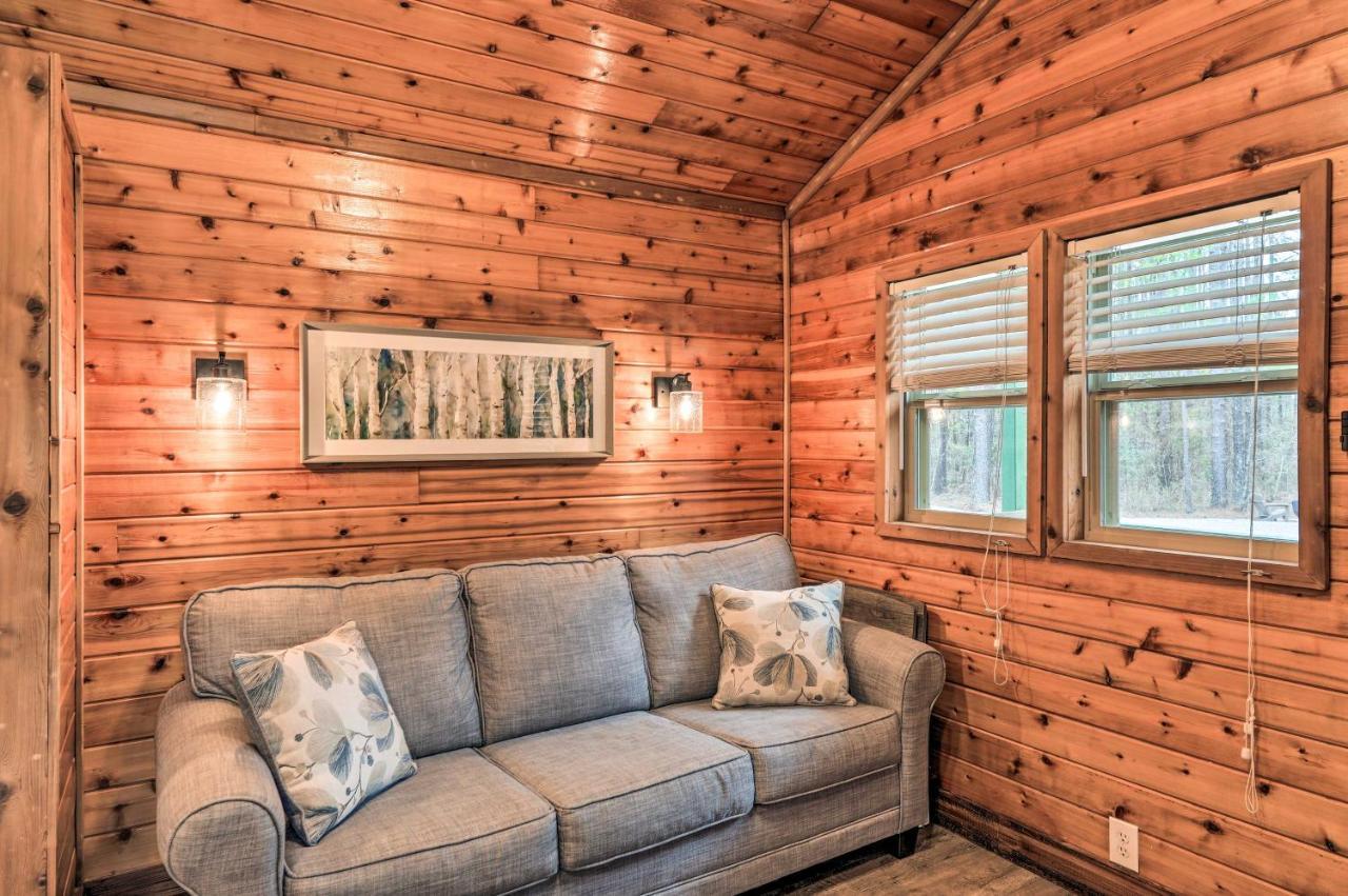 Charming New Bern Log Cabin - Pets Welcome! Eksteriør billede