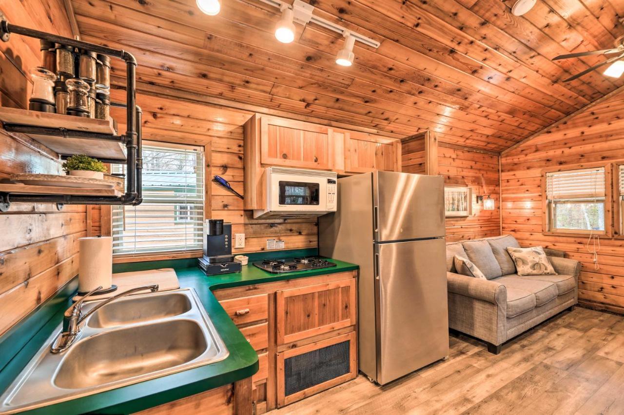 Charming New Bern Log Cabin - Pets Welcome! Eksteriør billede